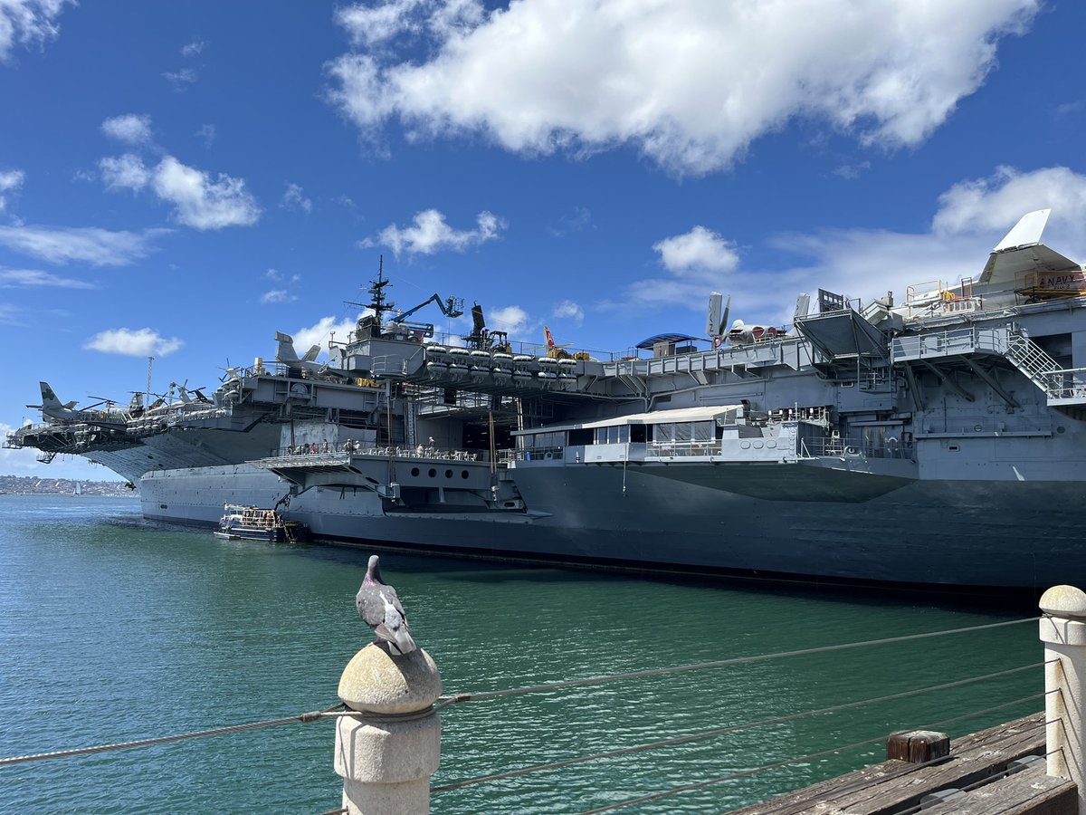 PoShenLoh's tweet image. The inside of the USS Midway aircraft carrier @USSMidwayMuseum is a snapshot of life around 1990. These projectors have used to be everywhere in school. The aircraft carrier itself is a remarkable feat of engineering. I was in town to give a talk at the @asugsvsummit. Remarkable