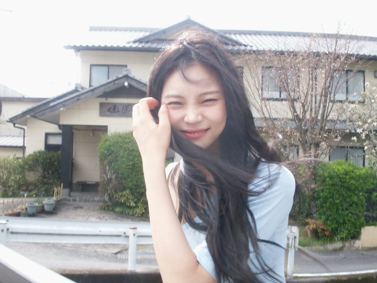 땨 tweet media