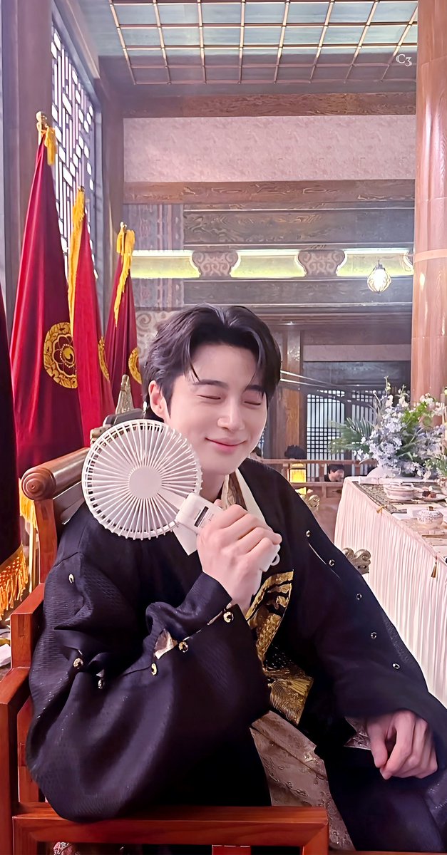 우서기愛 (그레이스춘삼) tweet media