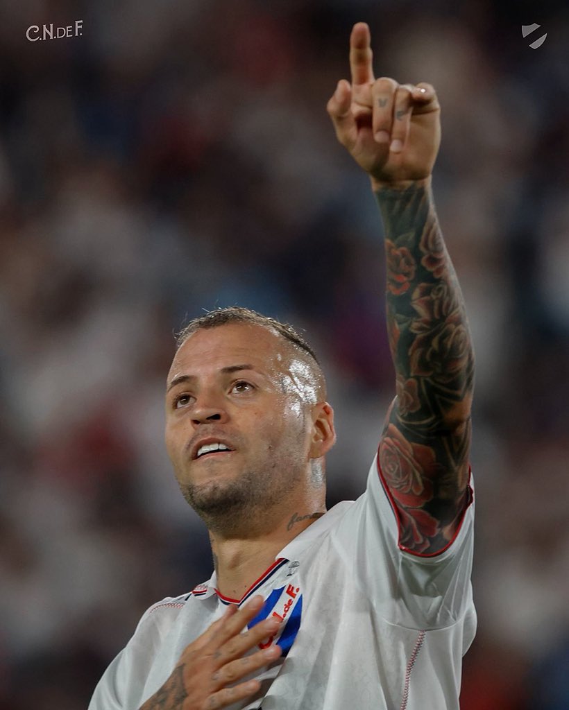 d_perez87's tweet image. La #L de #López y de #Libertadores    🔵⚪🔴