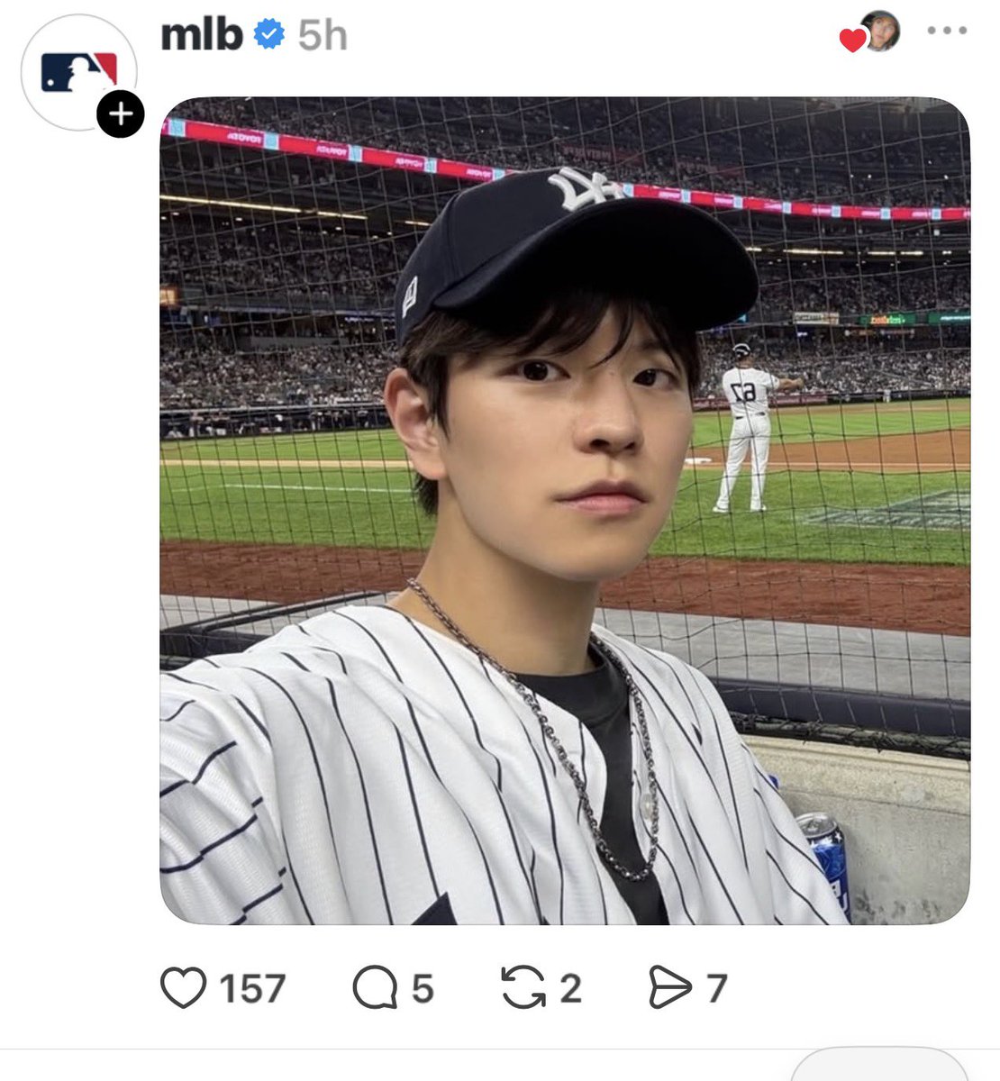 0922NATION's tweet photo. 260415 ★

[🧵⚾️] Threads update

When a Stay on threads asked for pictures of the guys in caps, the MLB commented with a picture of #Seungmin at the Yankee game. 

#SEUNGMIN #승민 #스트레이키즈승민
#StrayKids #스트레이키즈

@threads https://t.co/NNRYsKVh7P