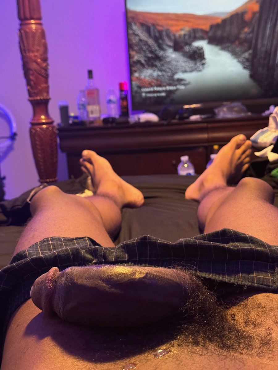 DSaintbbc's tweet photo. Night like this 

#nsfwtwt #nsfw #bbc #content https://t.co/P6DmZ2Vt7K