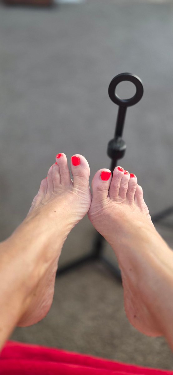 Mandy Bright tweet media