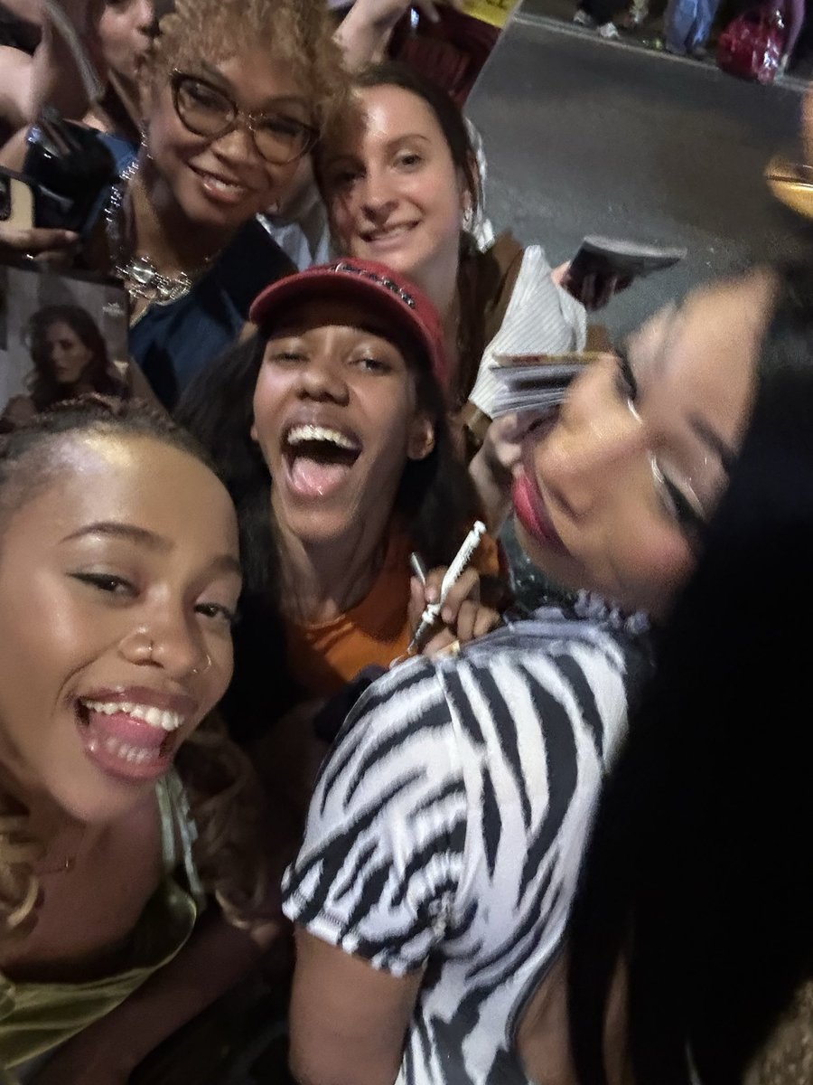 HE THOUGHT IT WAS A CIGARETTE🚬 tweet media