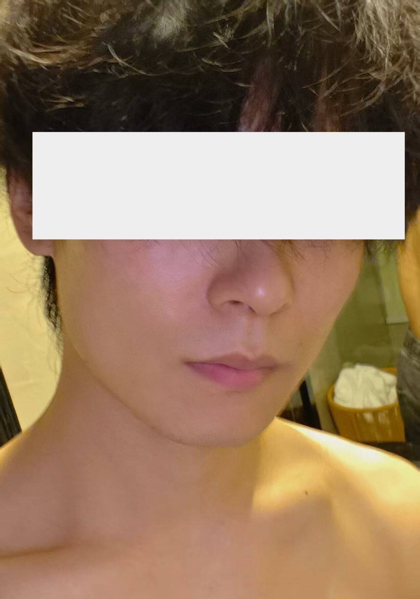 成都字母墙 tweet media