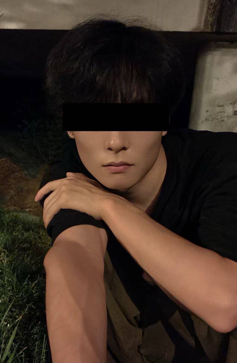 成都字母墙 tweet media