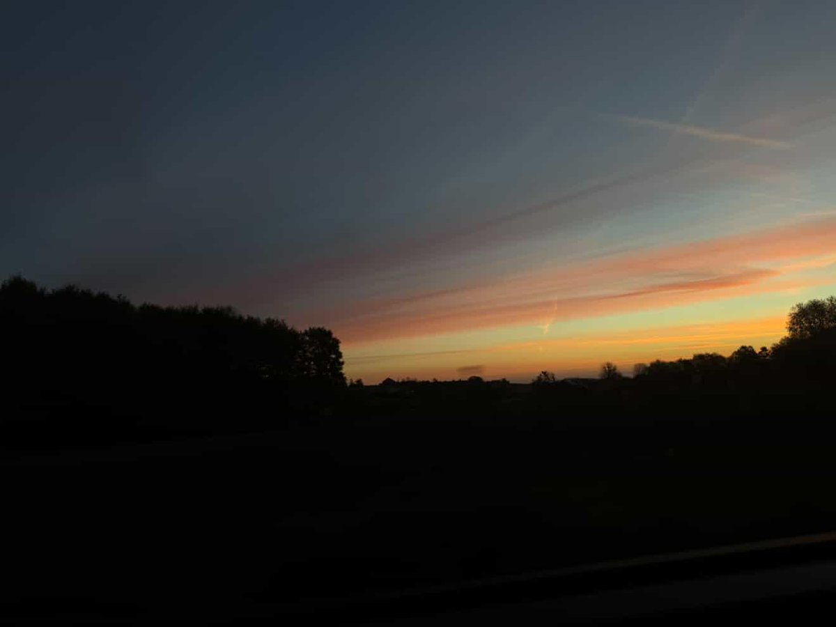 Mornin' 🪐
📷 LN