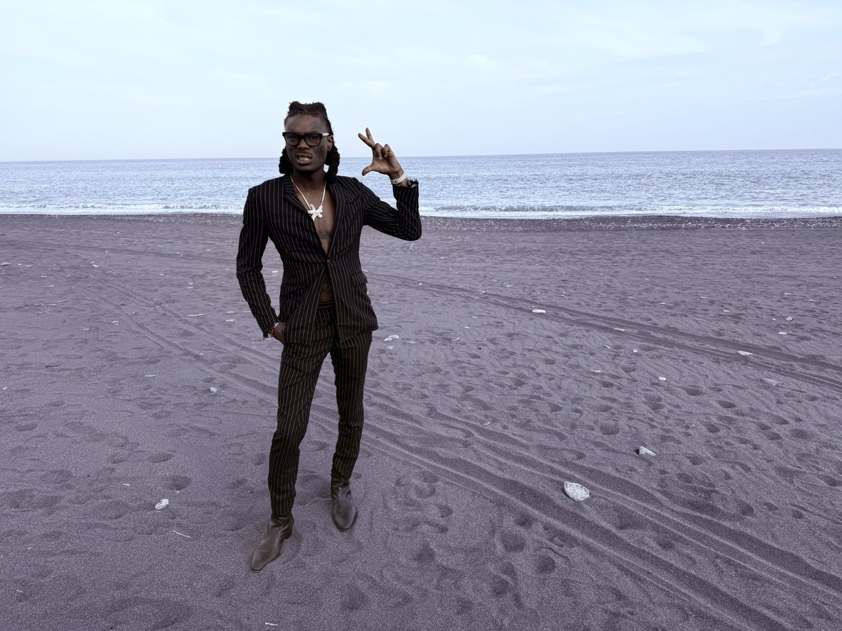 PhonkTezzus's tweet image. I LUV IT UP HERE ØN #UYSCUTI 🫟👽
#UYSCUTIBØYZ