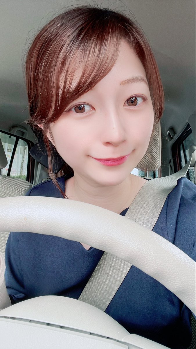 ariflute's tweet photo. おつari🏰💖

最近の眠り姫は7ヶ月に👶🏻🥚✨
チャイルドシートから見える後頭部が
おハゲちゃんから“うっすら薄毛ちゃん”に進化中🤭💕

前髪も薄毛ちゃんでお揃いにしてみました🤣
今日から部活動の新学期🌸
去年からのみんなの成長や
新メンバーとの出会いが楽しみです🎶

皆さまもいってらっしゃい✨ https://t.co/9tJ3UqGpYE