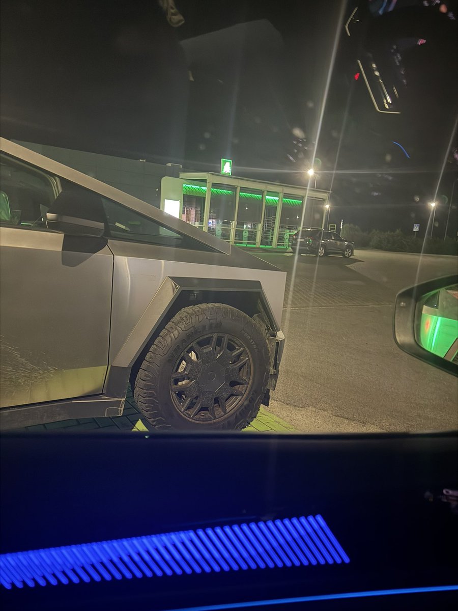 Кам’янська Перша Приватна Дронарня🥶 tweet media