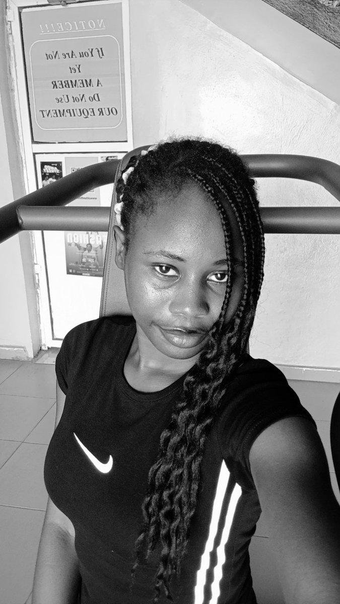 Goody• The Social Media Manager• tweet media