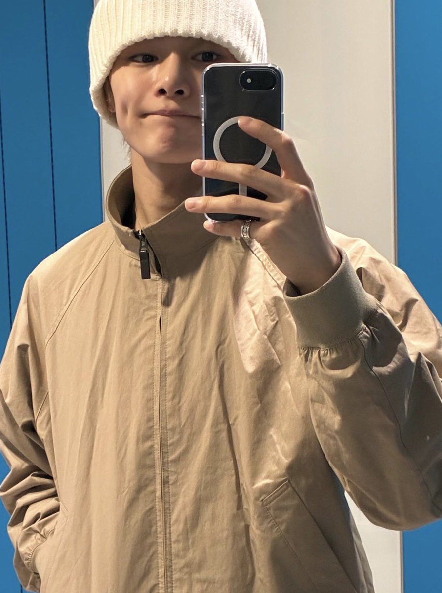 daily innie tweet media