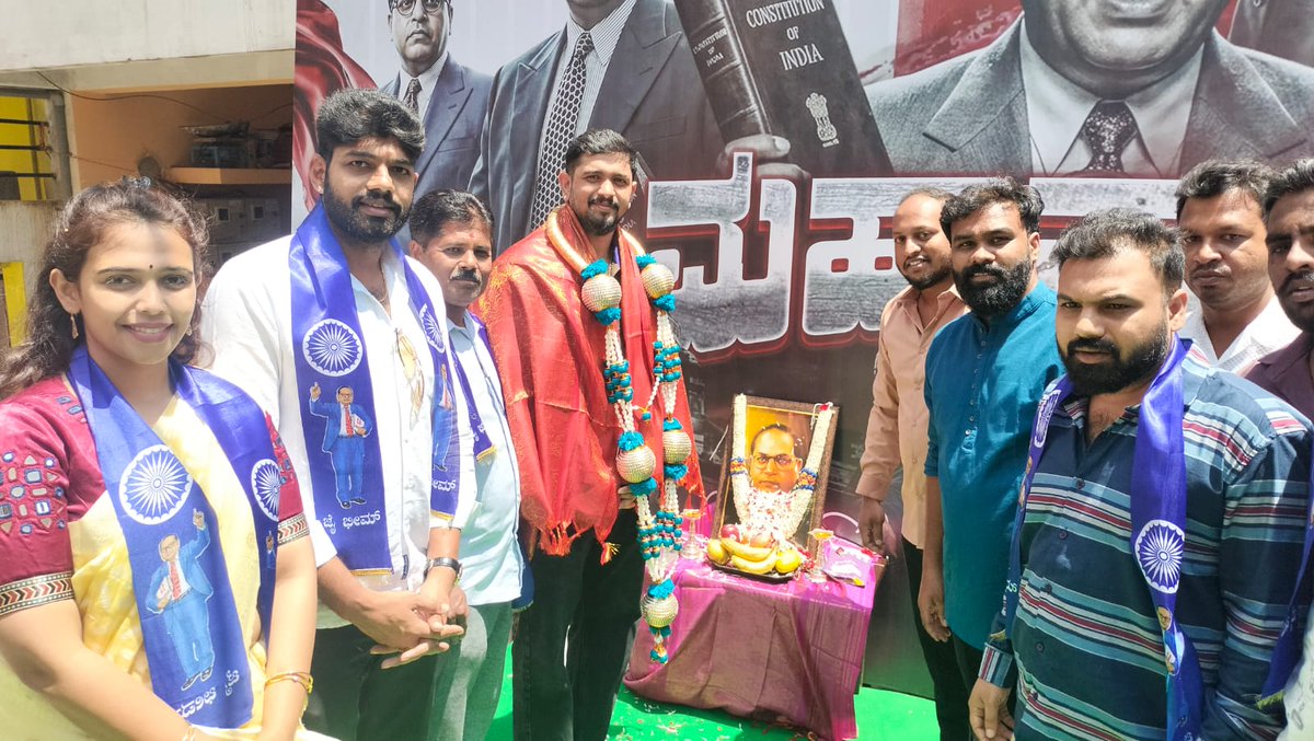byrathi_suresh's tweet image. Yesterday, my son Sanjay Suresh attended various programs organized on the occasion of Ambedkar Jayanti and paid his tribute in my constituency.

#AmbedkarJayanti #DrBRAmbedkar #SocialJustice #Constitution #ByrathiSuresh