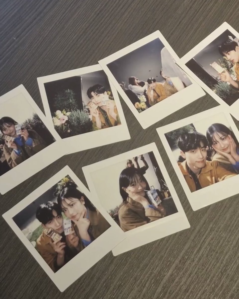 #홍민기 #ฮงมินกิ #HongMinGi

the two Jiwons’ Polaroid collection

2024                                                   2026