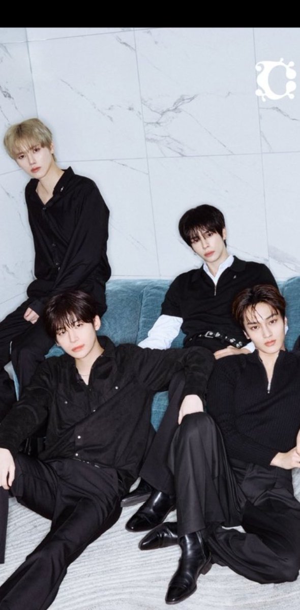 917crvtcs's tweet image. I'm fine, thank youuu 🫠🫠

#RHYMe #RimHeeYoungMo