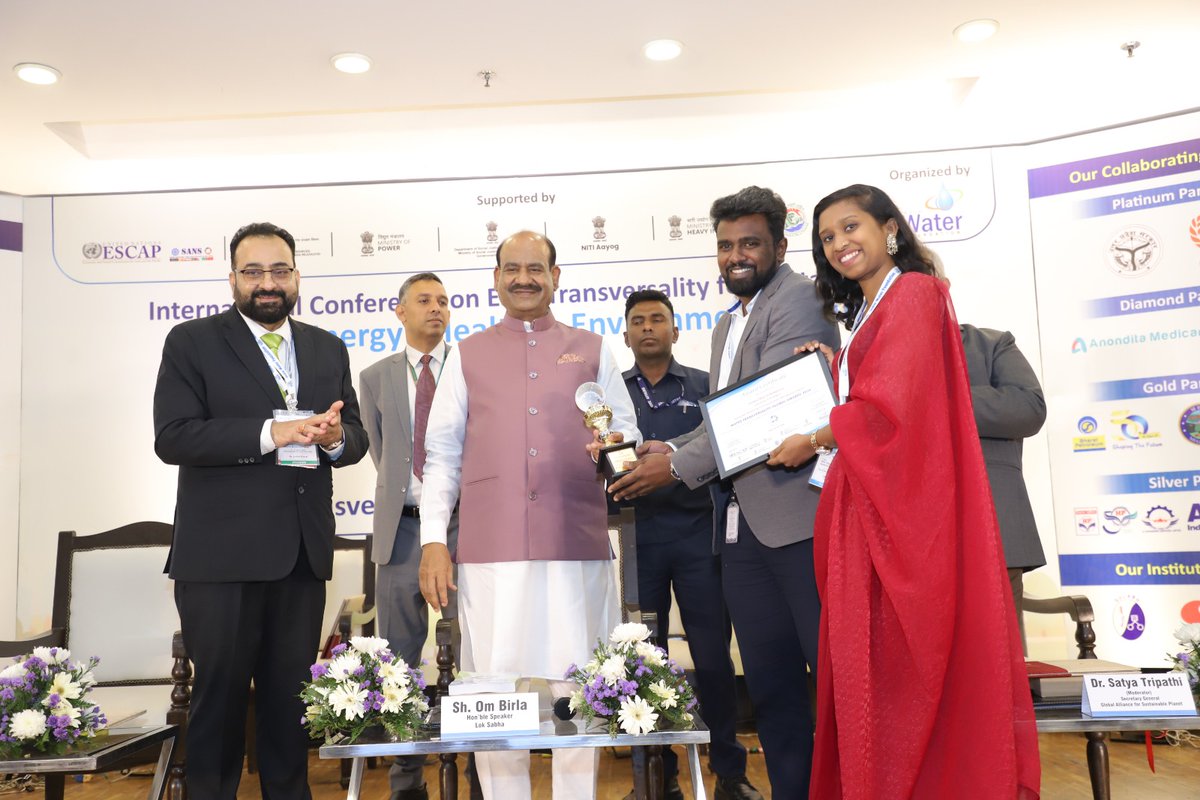 IndiaWaterFoun1's tweet photo. We are pleased to share that #UnitedWayofBengaluru, a part of the global #UnitedWay Worldwide network, for its impactful contributions to water conservation and sustainable urban development, was conferred the Rainwater Harvesting...Read more  https://t.co/V2dURtMTRr https://t.co/eYfQczSTKl