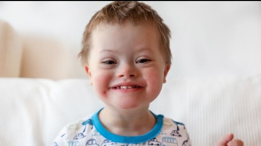 Raymoendoe tweet media