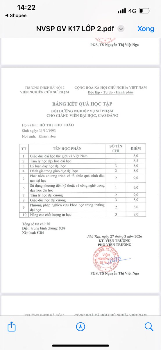 thuthaoho93's tweet photo. Hôm qua  mình nhận được bảng điểm từ trường gửi. Mình hiểu là mình lại có thêm 1 cơ hội mới từ việc học của mình. Thay vì chờ người khác mang đến cơ hội, mình chọn cách học để tìm kiếm thêm những cơ hội mới. Người khác nói với mình về quê học lắm cũng vậy. Nhưng mình tin rồi một ngày quê mình cũng sẽ phát triển và sẽ có những trường đại học lớn về. Lúc đó mới bắt đầu đi học liệu có còn kịp???
#hoc #phattrienbanthan