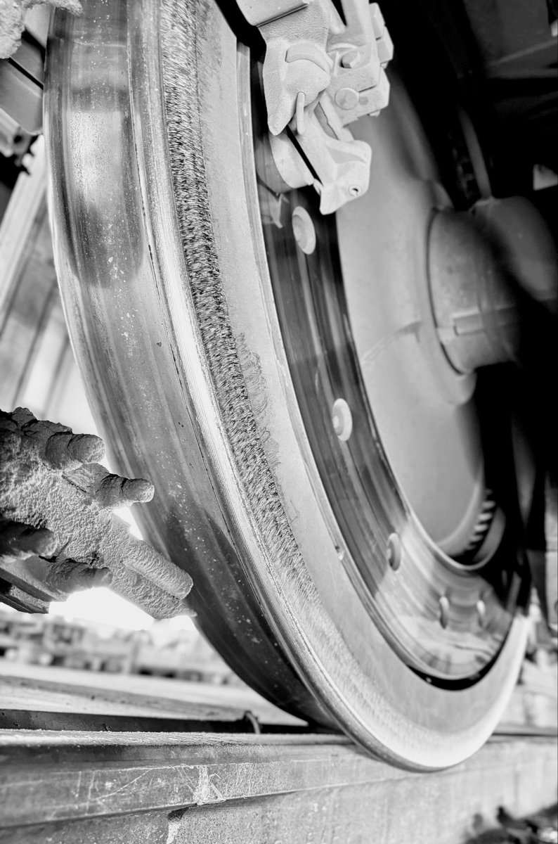 MaaktZij2's tweet image. #werkinbeeld #camer_A_pril

 #loc