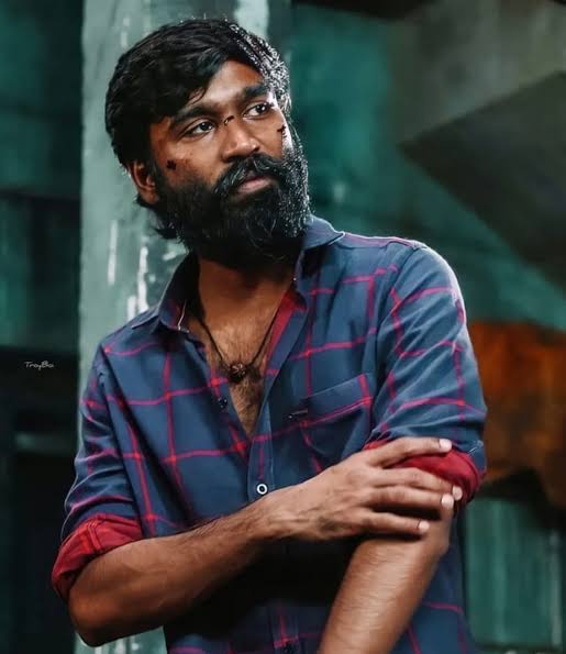 _MovieTamil's tweet image. - #Dhanush recently watched a few scenes from #Arasan and was reportedly stunned by them. Those sequences are said to have been directed by #Vetrimaaran. He also appreciated #SilambarasanTR’s performance.

- Meanwhile, Vetrimaaran has recently begun shooting for #RajanVagaiyara.