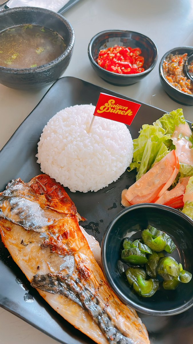 dining saigon punch tweet media