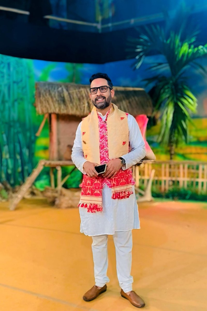 88manashdeka's tweet photo. The start of a new year brings new hopes and dreams. Wishing you a prosperous #RongaliBihu. 

 #BohagBihu https://t.co/udunDCzW0y