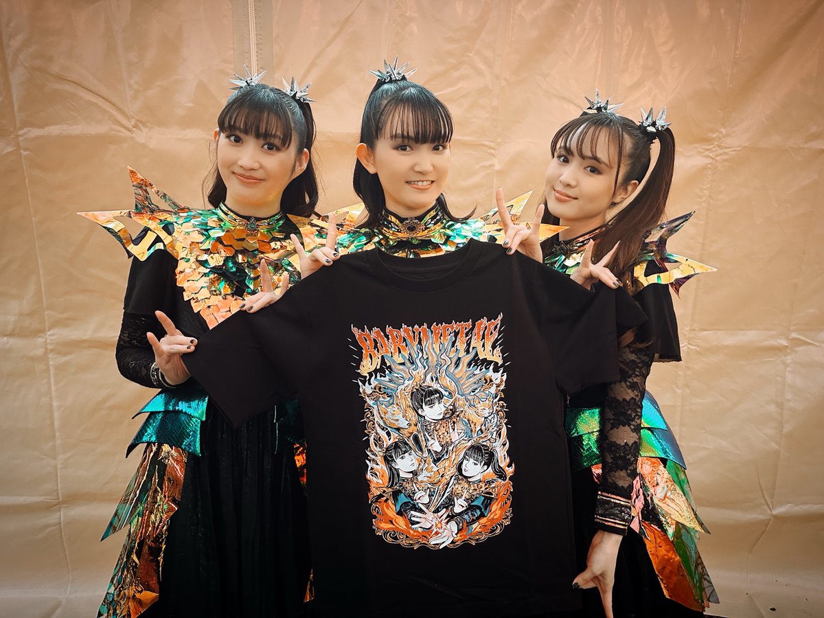 BABYMETAL tweet media