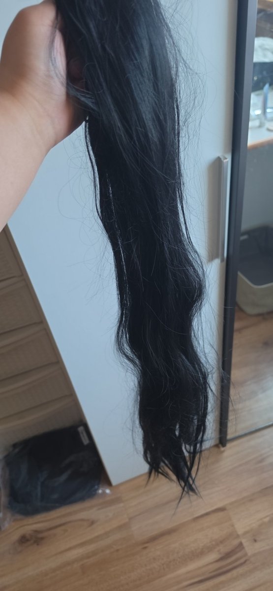 제비뱍새 tweet media