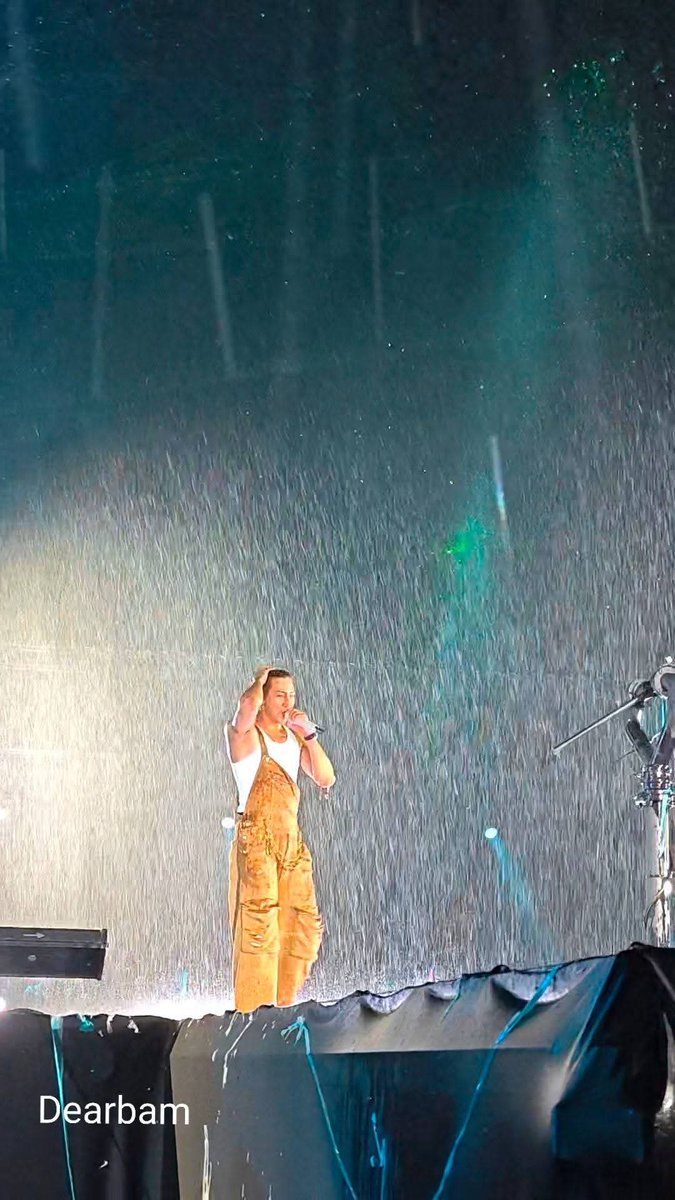 eelamohc🖤∋∈❤️𝐻𝑂𝑀𝐸𝑇𝑂𝑊𝑁🇹🇭 tweet media