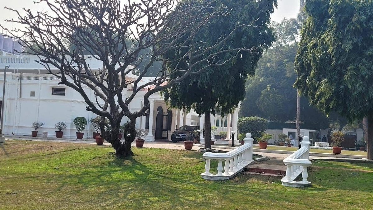 Anuradha Tiwari tweet media