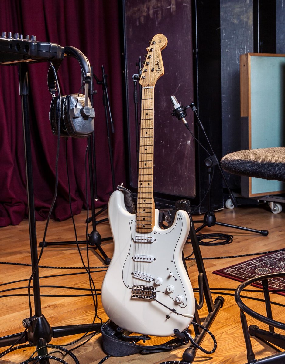 muerdekeroyo's tweet image. Happy Birthday ED O'BRIEN! 
(April 15, 1968) 
#EdObrien #Radiohead