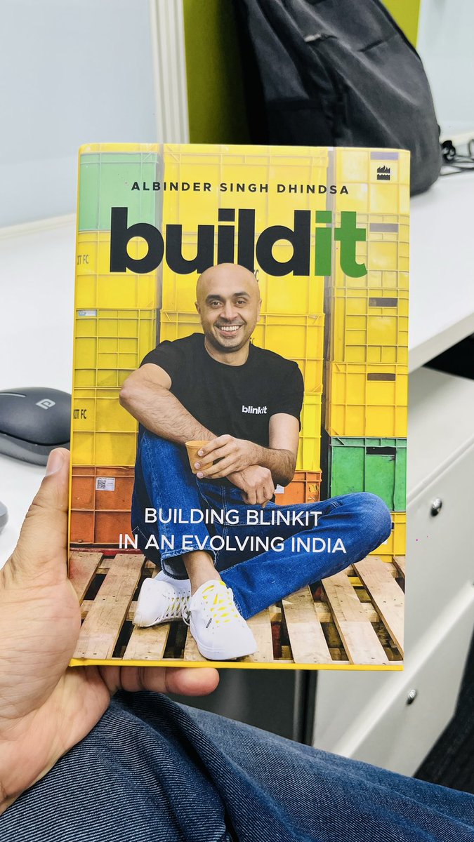 Taran_450's tweet image. Just got my copy of Build It by Albinder Dhindsa📘🔥

And yes… it’s a signed copy too ✍️🚀

Can’t wait to read the story behind building Blinkit and the lessons from scaling in evolving India.

#Blinkit #BuildIt #StartupIndia #Founders #QuickCommerce