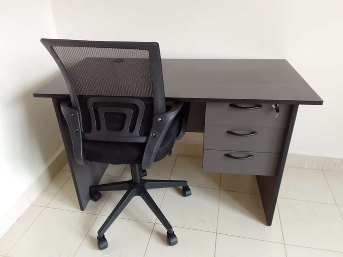 VIRGIN HOFFICE tweet media