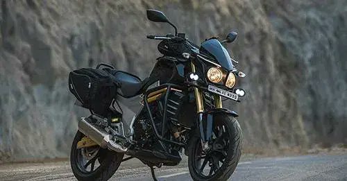 Crypto_GBK's tweet photo. @anandmahindra @MahindraRise I really think that there is still a greater legend to be brought back in existence... The great 'Mojo'... The legend which was way ahead of its time... https://t.co/ifRfpVcrGj