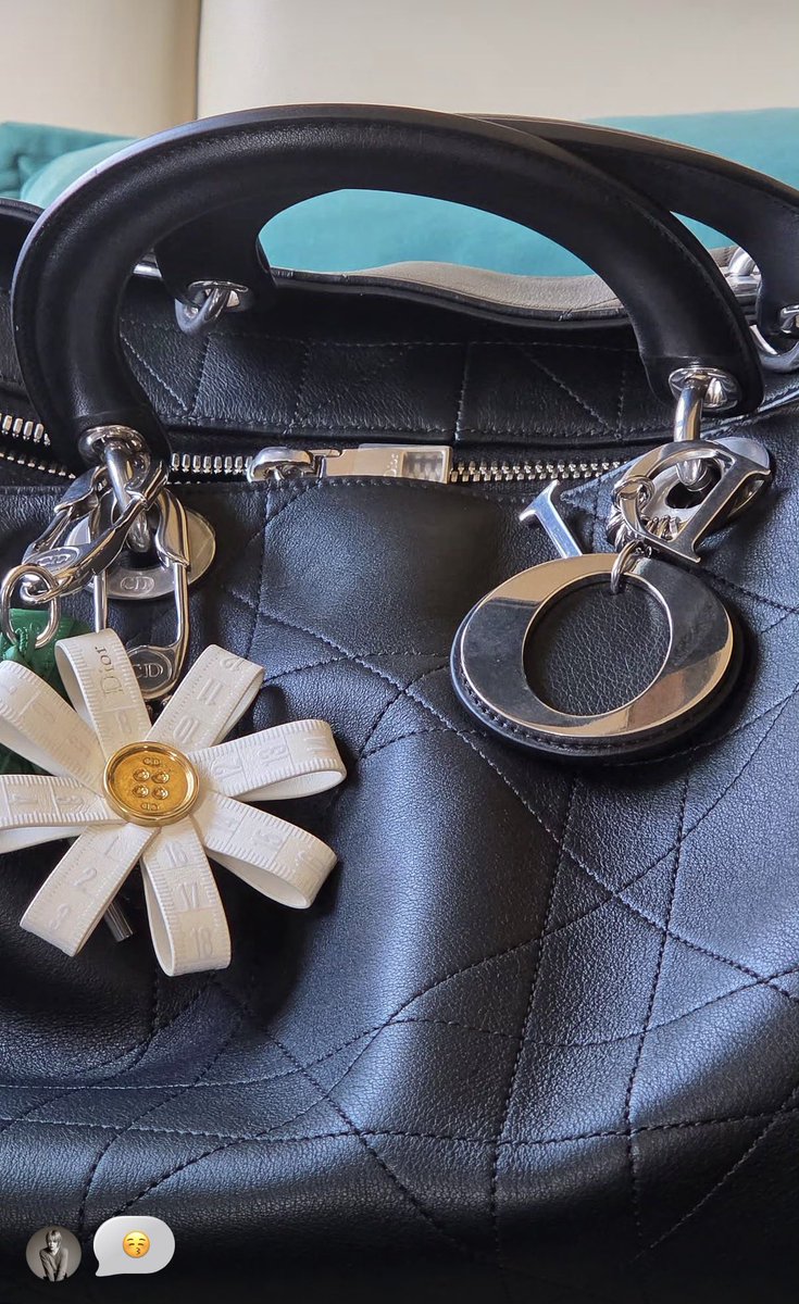 260415 #지민 인스타그램 스토리

🐣 😚