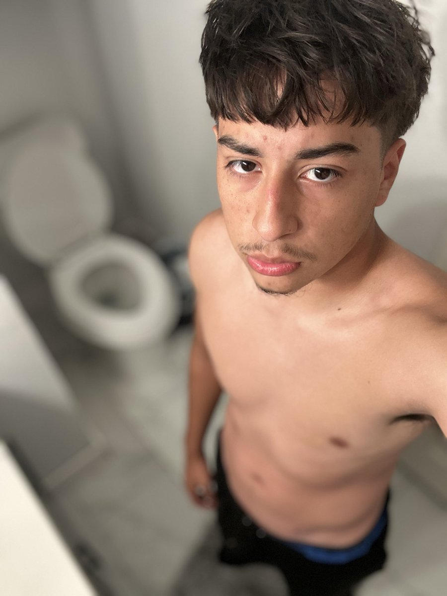 dtxlovin's tweet image. Bathroom pic “felt cute might delete later” 😂
#dallas #link #fortworth #linkup