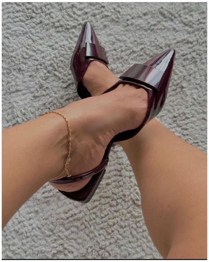 Mokgadi_Matlou's tweet image. @GirlTalkZA  please ladies where can I find these shoes or something similar.I got a picture from one the ladies here. Credit to her. #girltalk #ladiesshoes #girlfinds