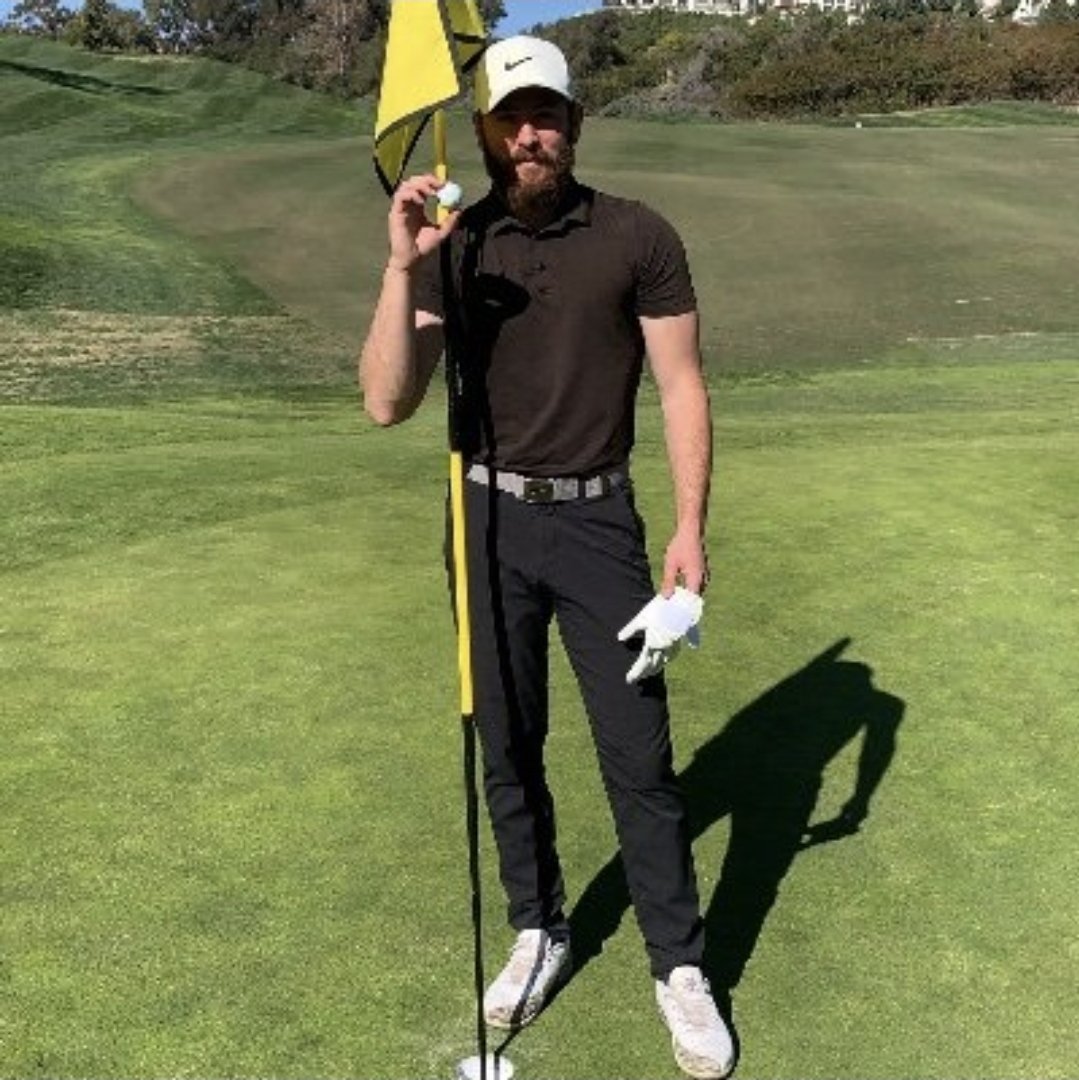 thank god I'm a lizard 🦎 tweet media