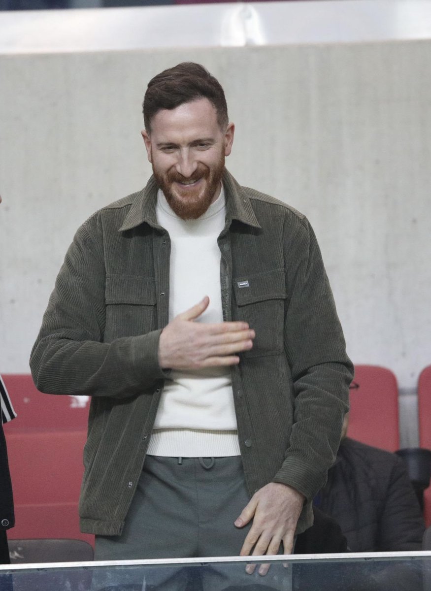 Ali Tayşi tweet media