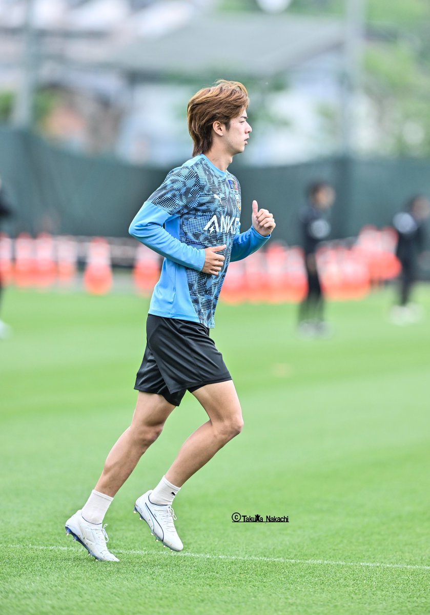 城とサッカーの編集者兼記者兼カメラマン tweet media