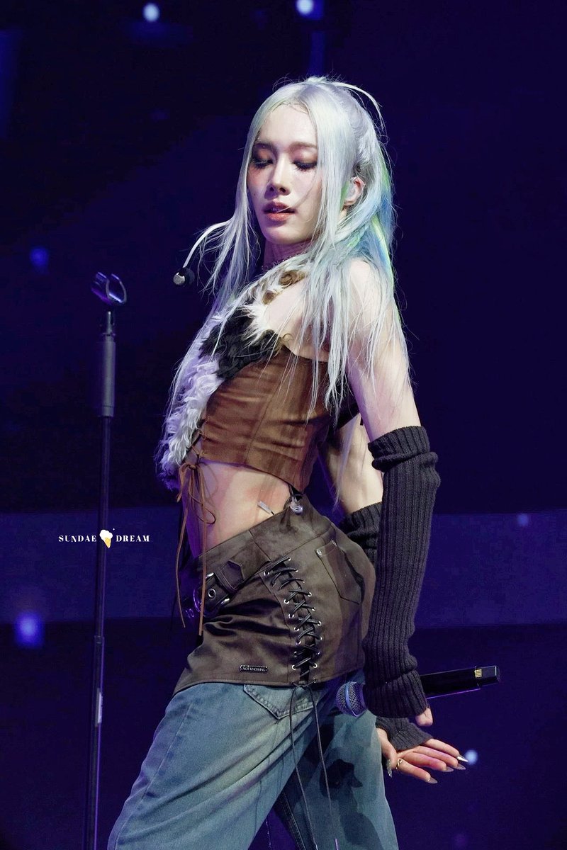 260411 XLOV Asia Tour in HK 

月にかわっておしおきよ！🌙💖
<a href="/XLOV_official/">XLOV</a>

#xlov #엑스러브 #루이 #Rui #陳冠叡