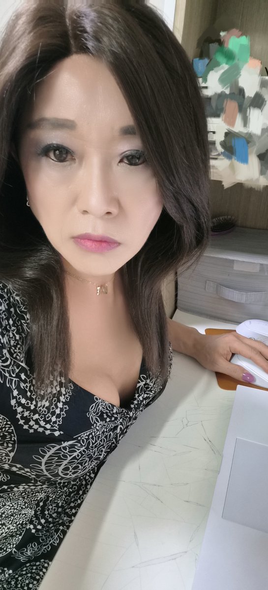 Lee E.K. tweet media