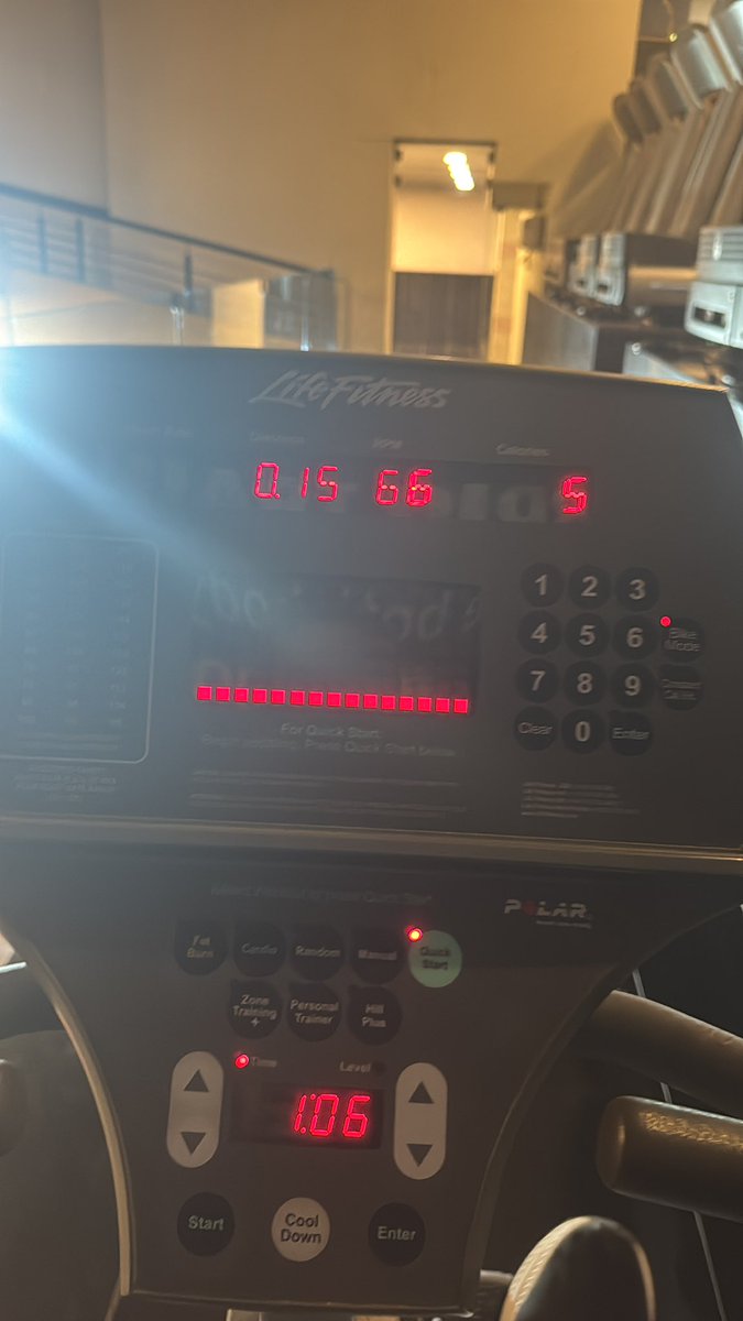 hajreda0306's tweet photo. #Gym_time https://t.co/GhxF8wCA8J