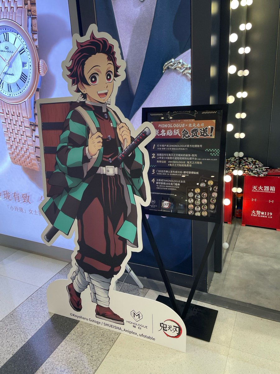 Mellany35's tweet photo. Day 1 at Comic-Con! Cosplayed my favorite anime character, grabbed limited-edition merch, and geeking out with fellow fans—this is pure joy!  #ComicCon #Cosplay #AnimeLove https://t.co/erYs5NlmQc