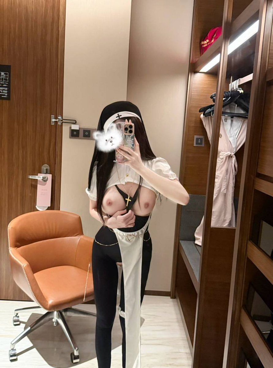 杭州青岛济南 165 94 d
白🐯 三坑➕机车少女 童颜巨乳 性格超好
纯欲少女感 氵多敏感易🐳
冷白皮 无纹身 女友系 人照无差
学过舞蹈🉑一字马 有脐钉小虎牙 反差 
有教师资格证可验 
联系奶喵：https://t.co/2R3mVssdbh https://t.co/XB4lkZblja