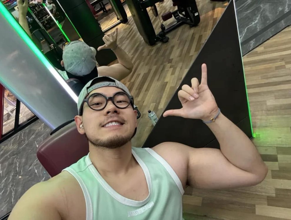 cKcOXX60knDYtHi's tweet image. 推しのお気に入り画像☺️

 #熊貓堂 
 #七哈  #Husky