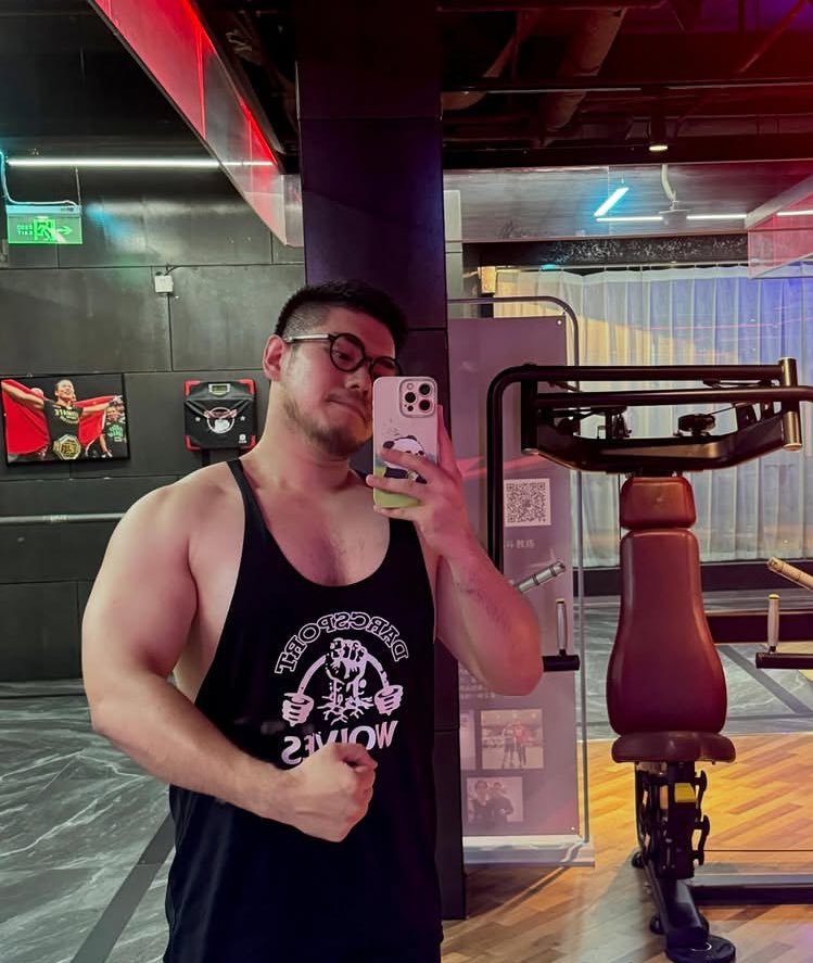 cKcOXX60knDYtHi's tweet image. 推しのお気に入り画像☺️

 #熊貓堂 
 #七哈  #Husky