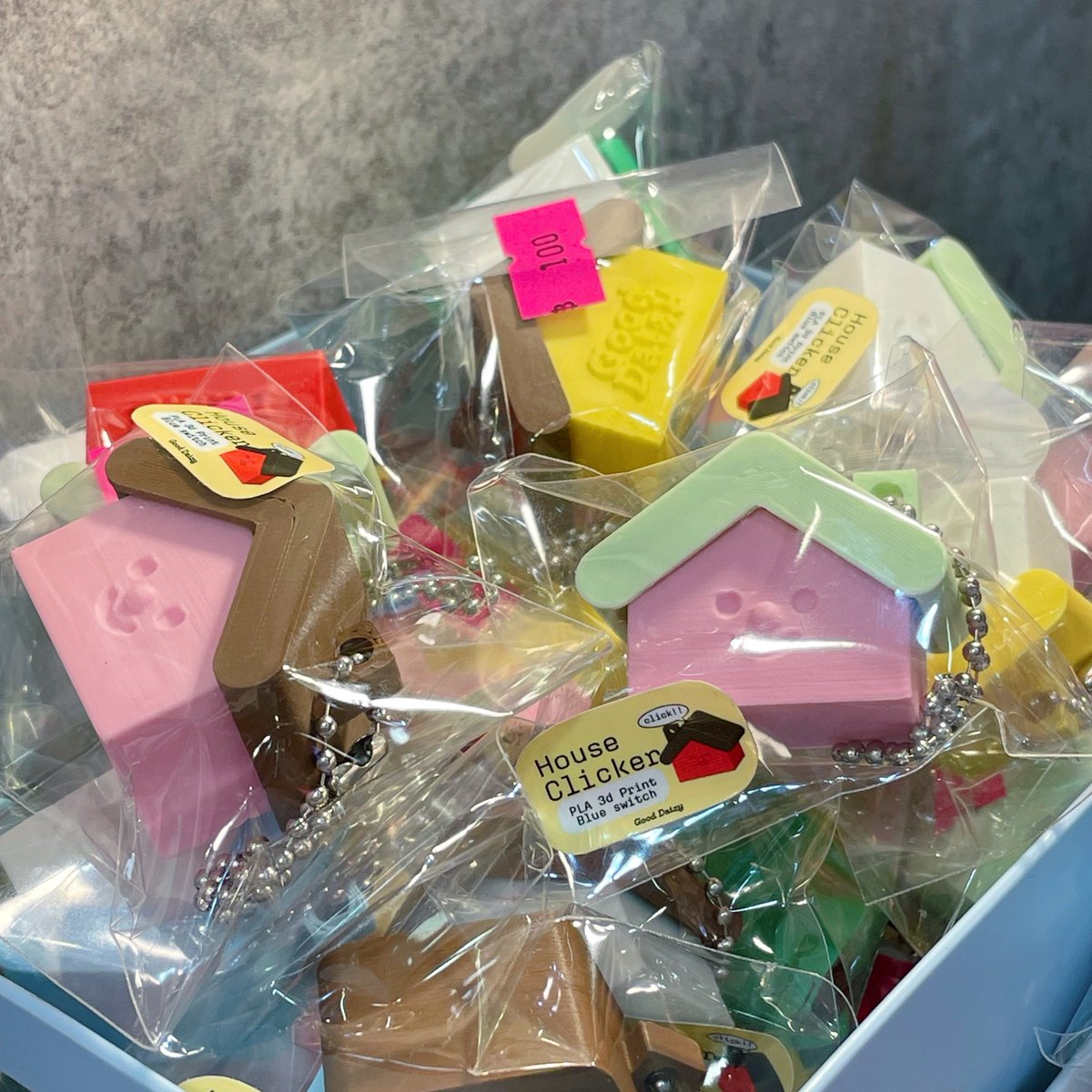 อเวจีสีชมพู tweet media