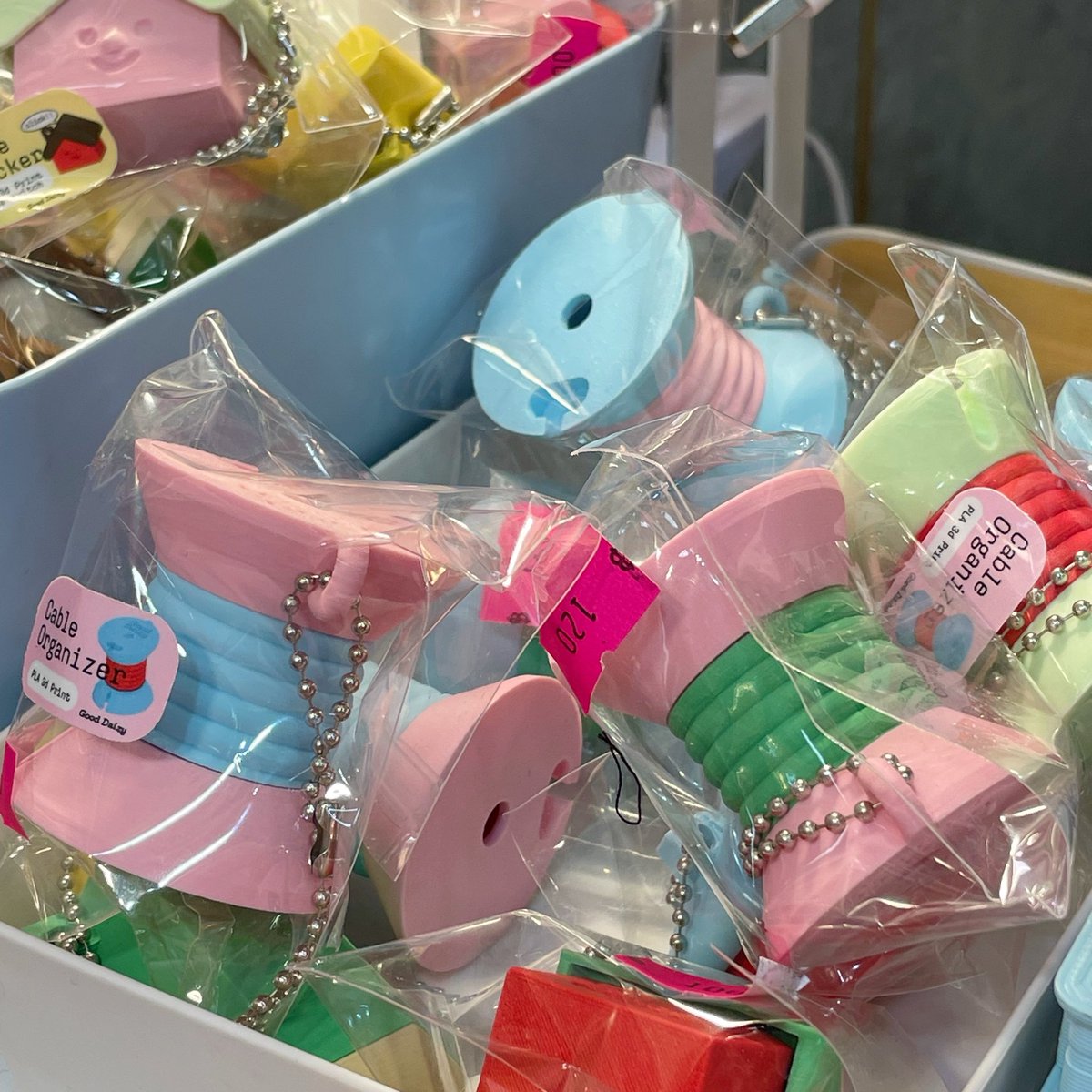 อเวจีสีชมพู tweet media