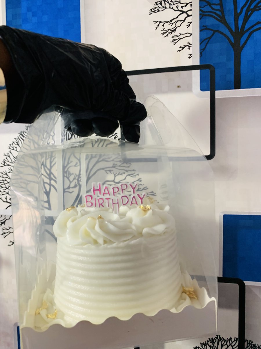 Bammie’sCakes &Pastries tweet media